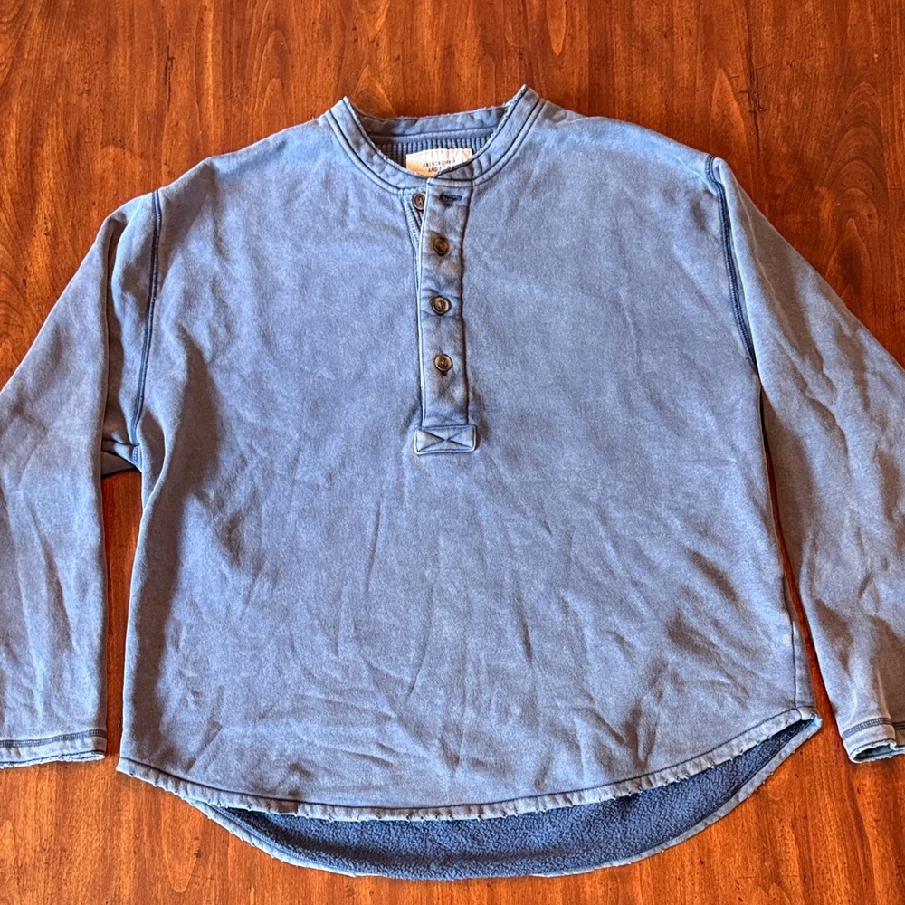 Abercrombie & Fitch Gray Henley Top